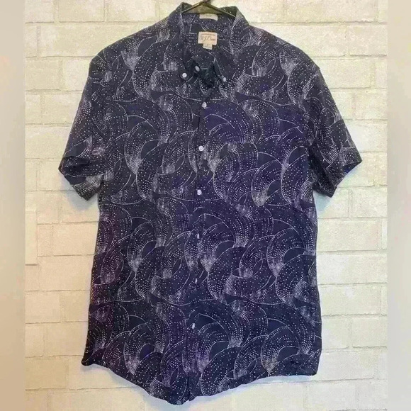 J Crew Navy print 100% cotton button down shirt size Large - Picture 1 of 3